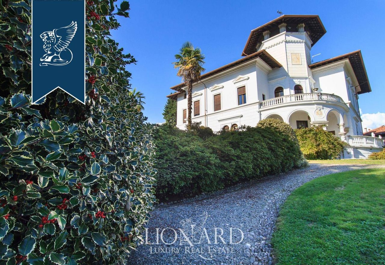 Villa à Biella, Italie, 1 100 m² - image 13