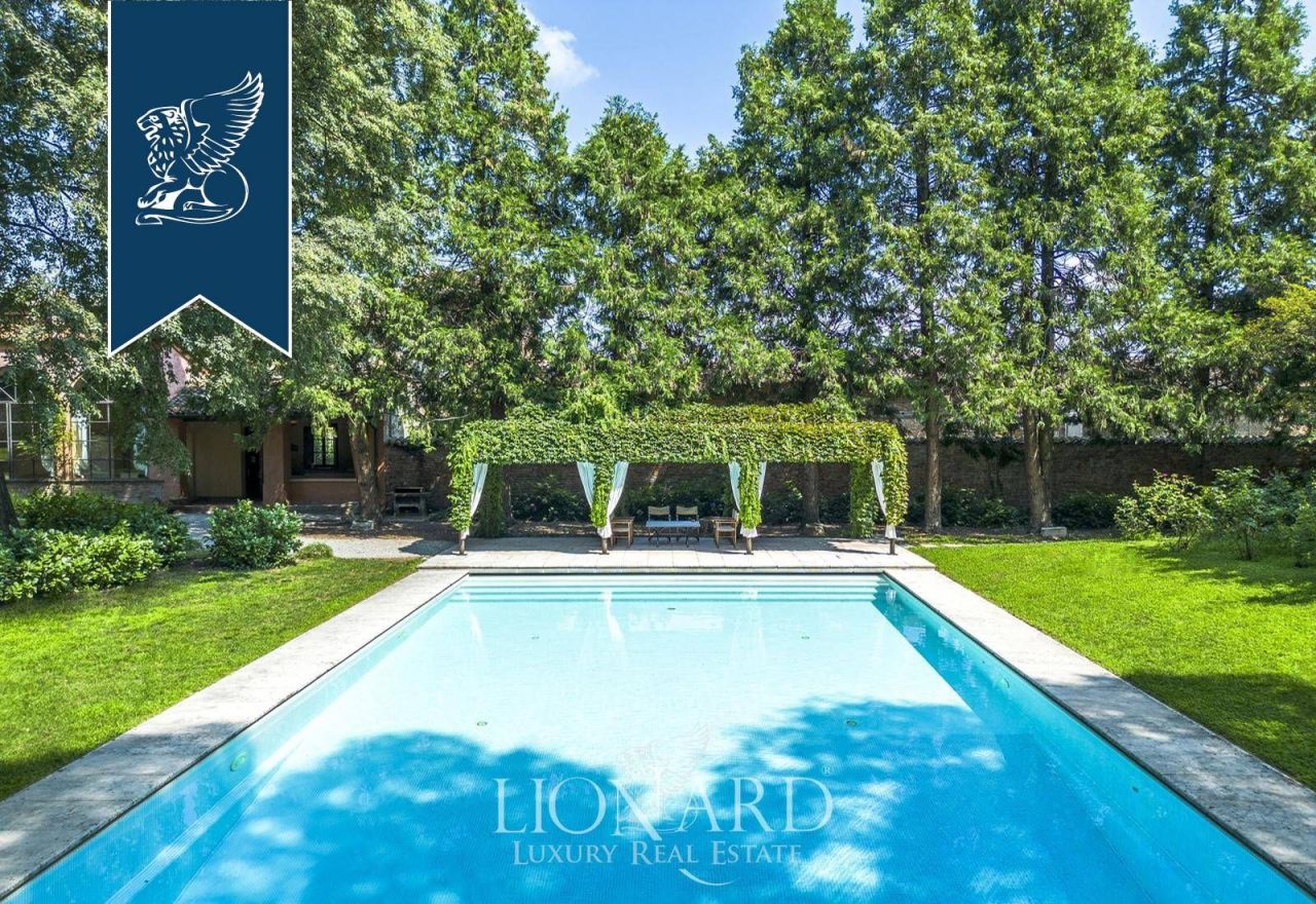 Villa in Cremona, Italien, 1 400 m² - Foto 12