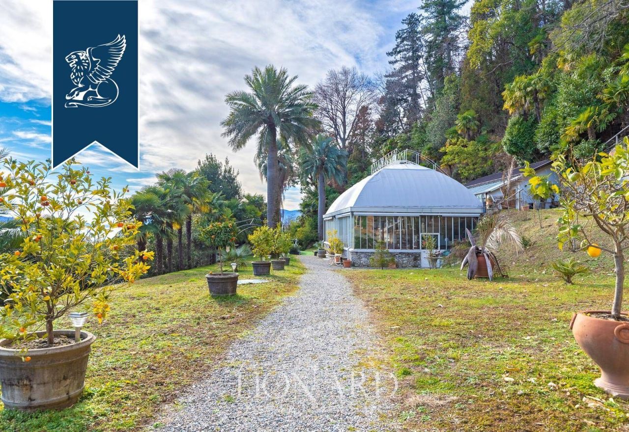 Villa in Verbania, Italien, 1 000 m² - Foto 12