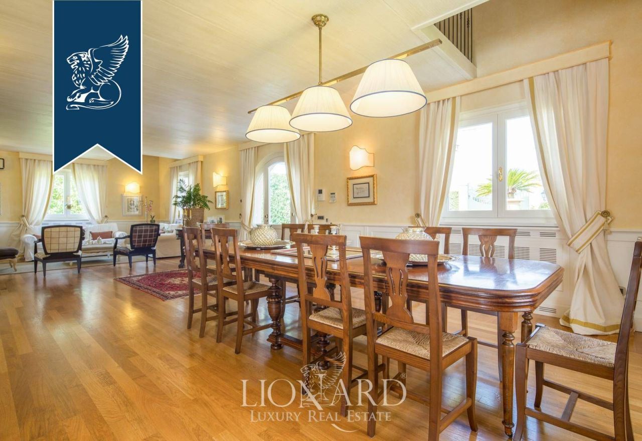 Villa in Pietrasanta, Italy, 550 m² - picture 12