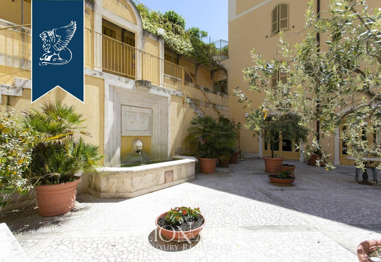 Hotel, albergo a Spoleto, Italia, 3 110 m² - foto 12