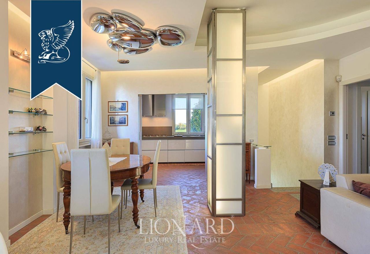 Villa en Milán, Italia, 300 m² - imagen 13