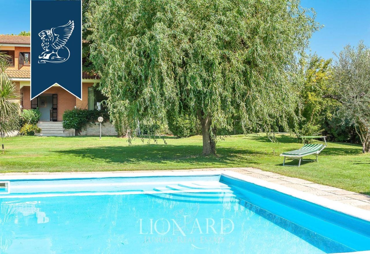 Villa a Roma, Italia, 450 m² - foto 14