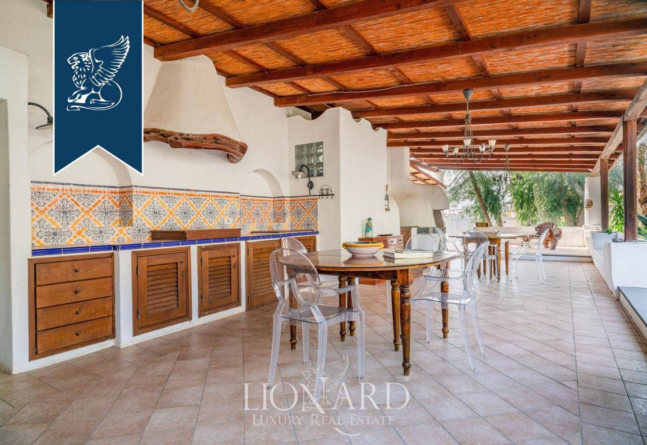 Villa a Messina, Italia, 300 m² - foto 14