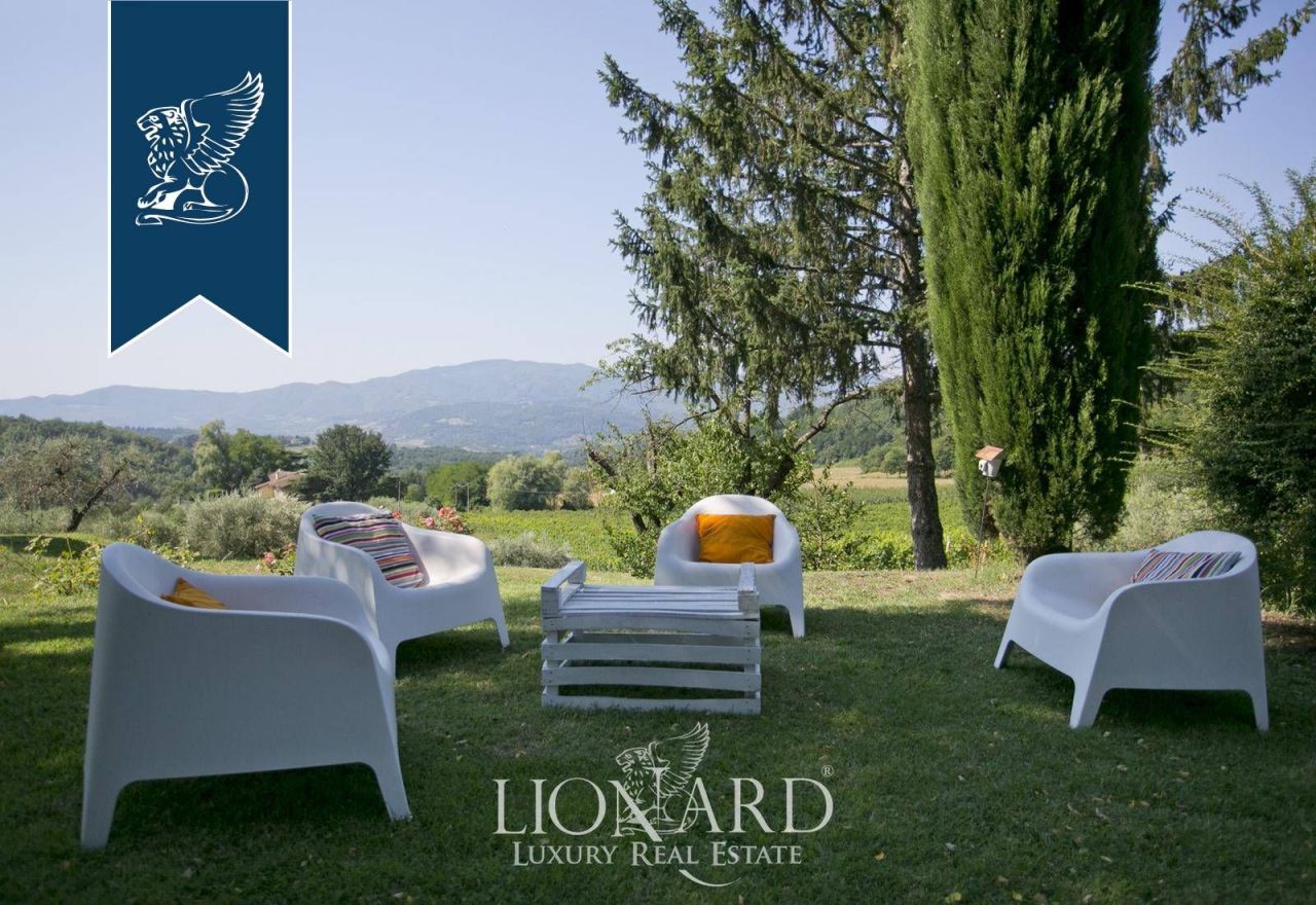 Ferme à Vicchio, Italie, 1 000 m² - image 14