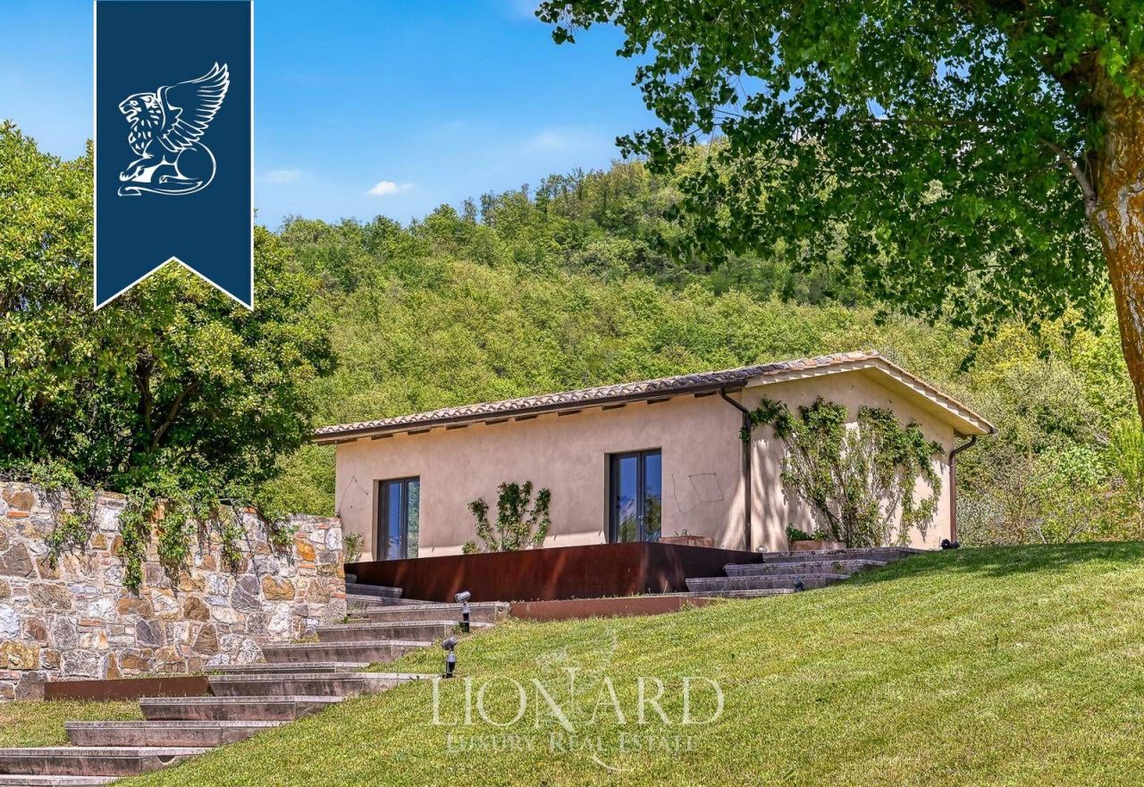 Villa en Sarteano, Italia, 640 m² - imagen 14