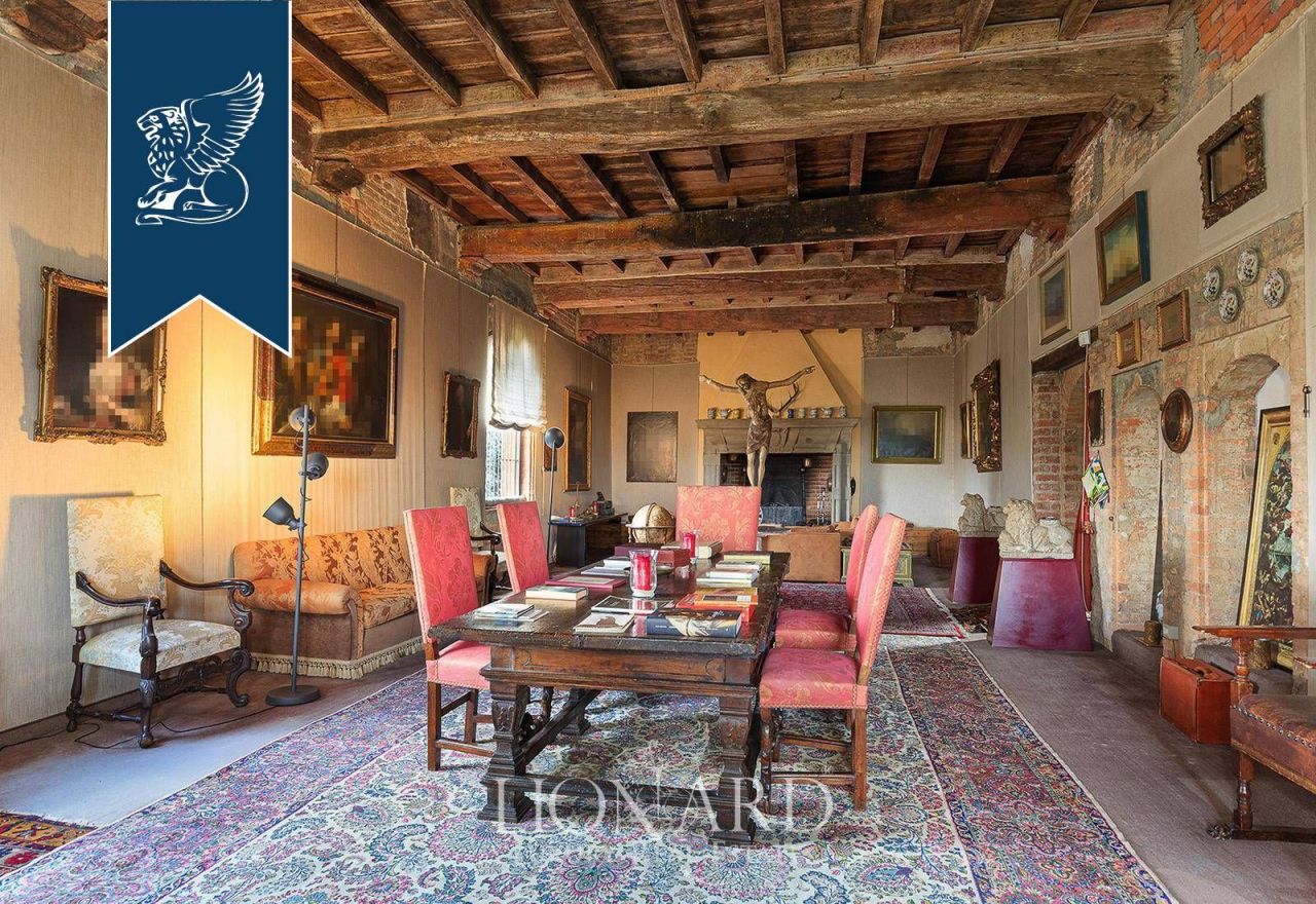 Castello a Pavia, Italia, 2 600 m² - foto 14