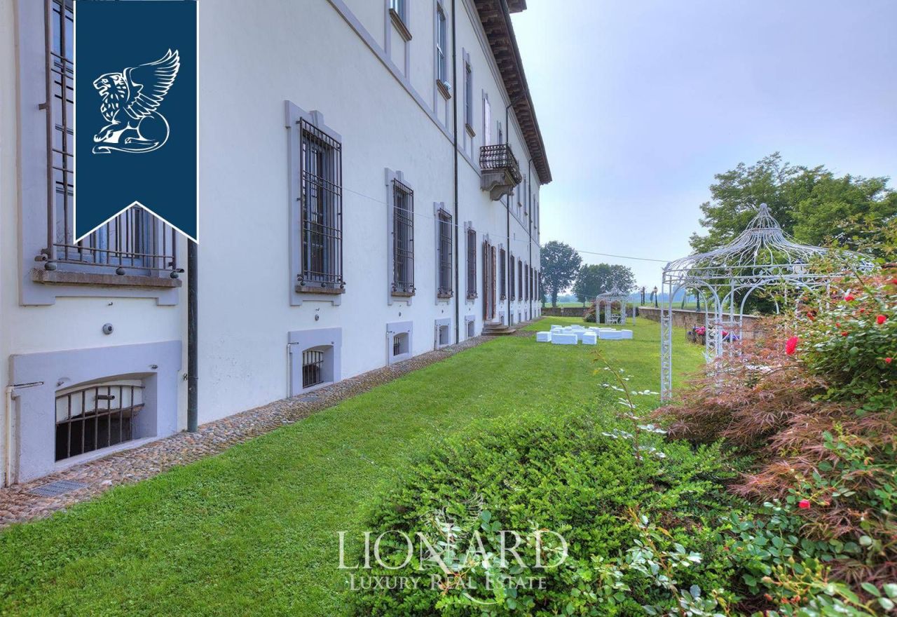 Haus in Lodi, Italien, 6 700 m² - Foto 14