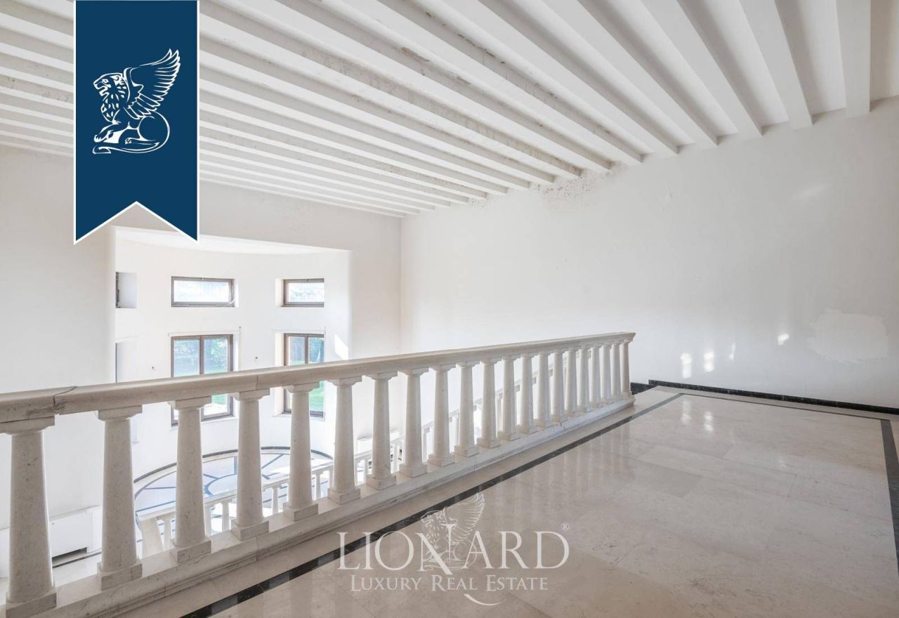 Villa in Rom, Italien, 1 600 m² - Foto 14