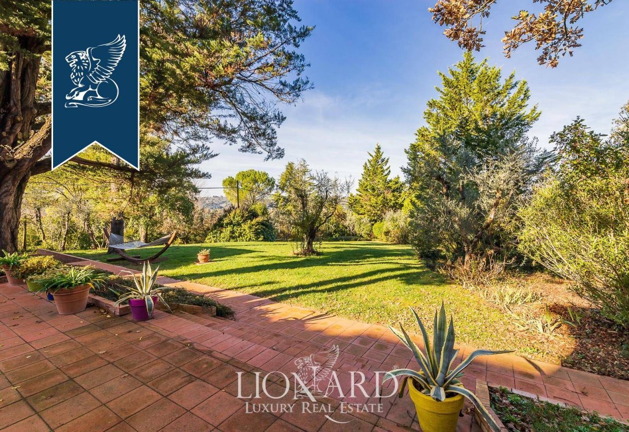 Villa in Florence, Italy, 420 m² - picture 14