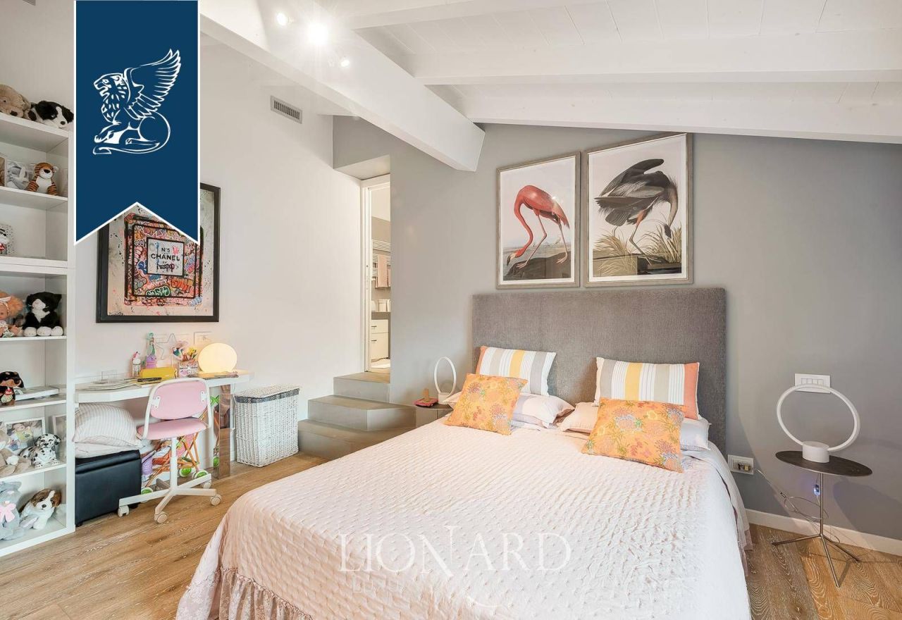 Villa à Lucques, Italie, 282 m² - image 14