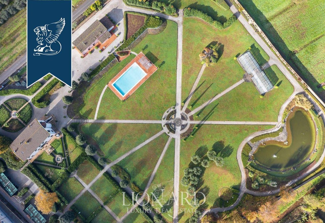 Villa en Capannori, Italia, 1 300 m² - imagen 14