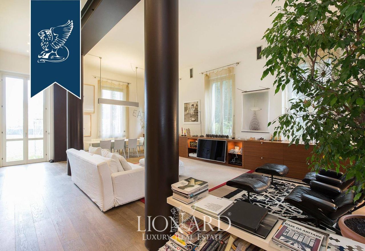 Villa in Carate Brianza, Italy, 660 m² - picture 14