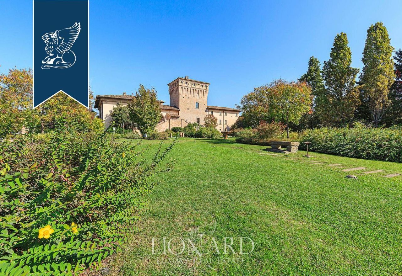 Castello a Piacenza, Italia, 3 700 m² - foto 14