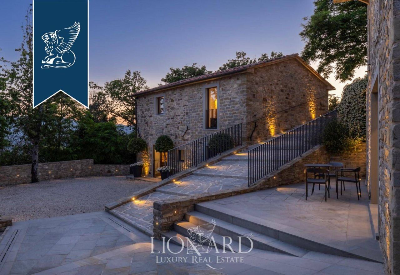 Castello a Pieve Santo Stefano, Italia, 1 355 m² - foto 14