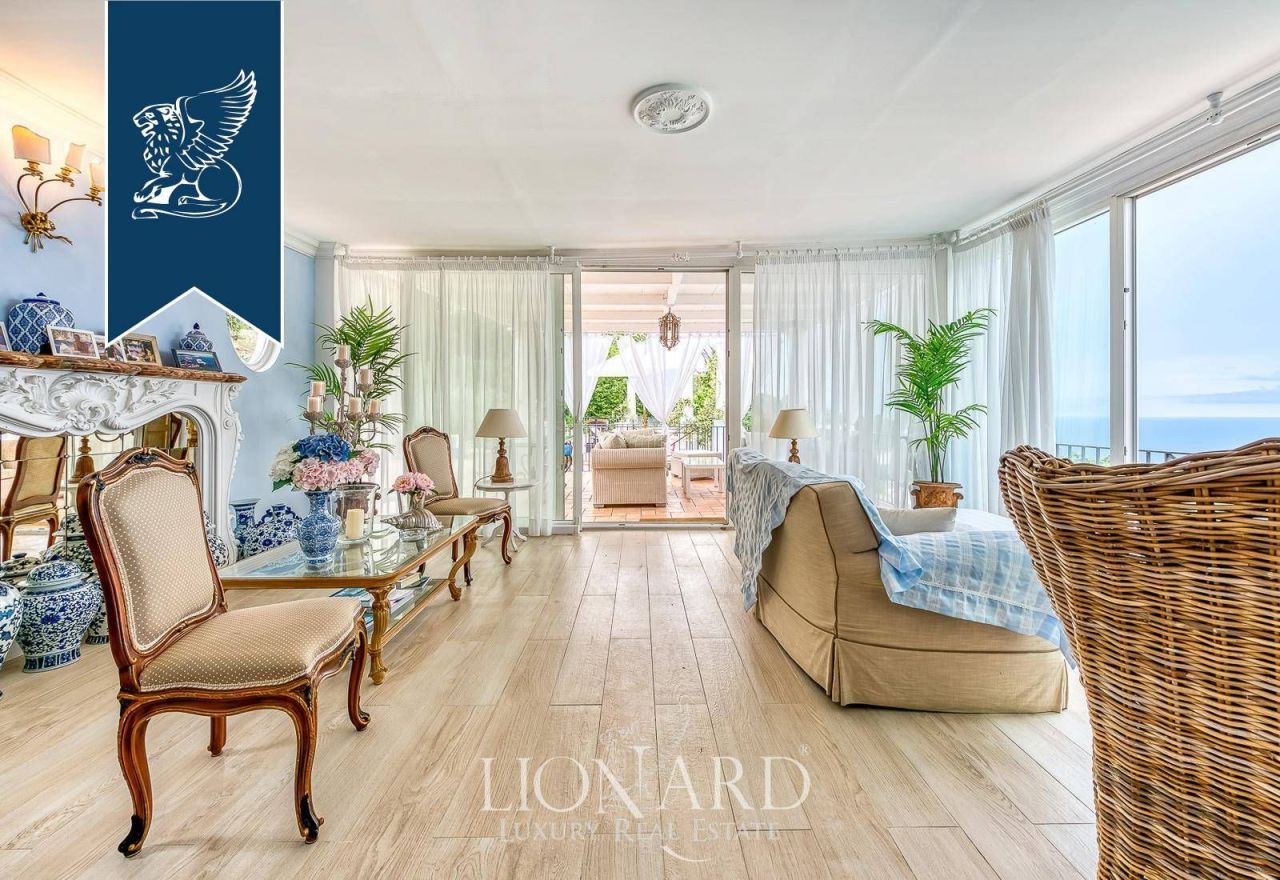 Villa en Nápoles, Italia, 300 m² - imagen 14