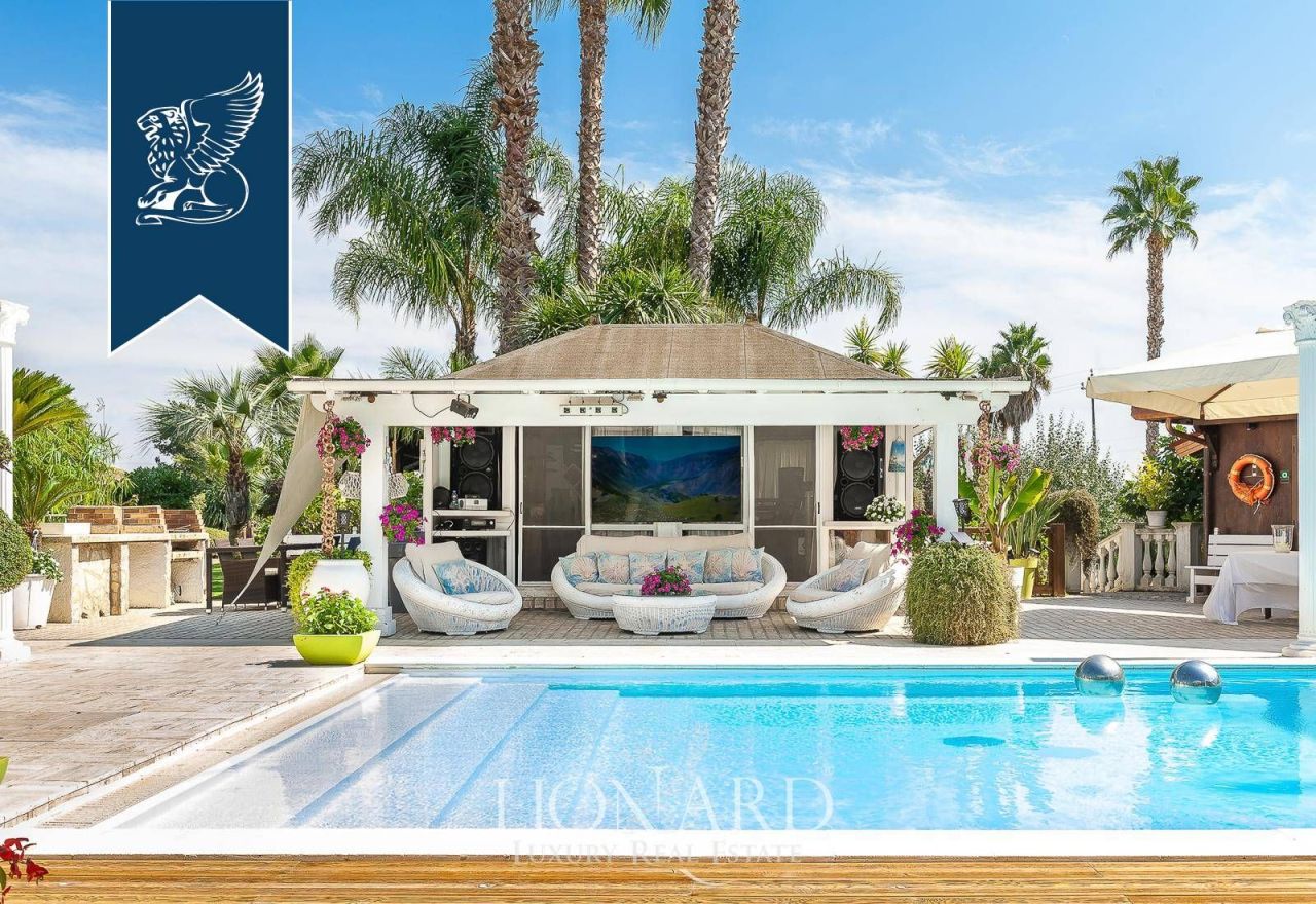 Villa in Latina, Italien, 1 176 m² - Foto 14