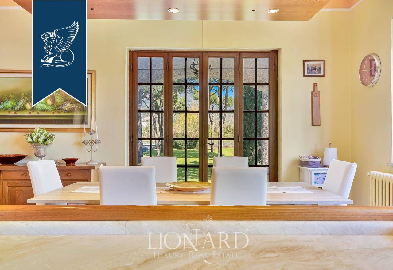 Villa in Pietrasanta, Italy, 420 m² - picture 14