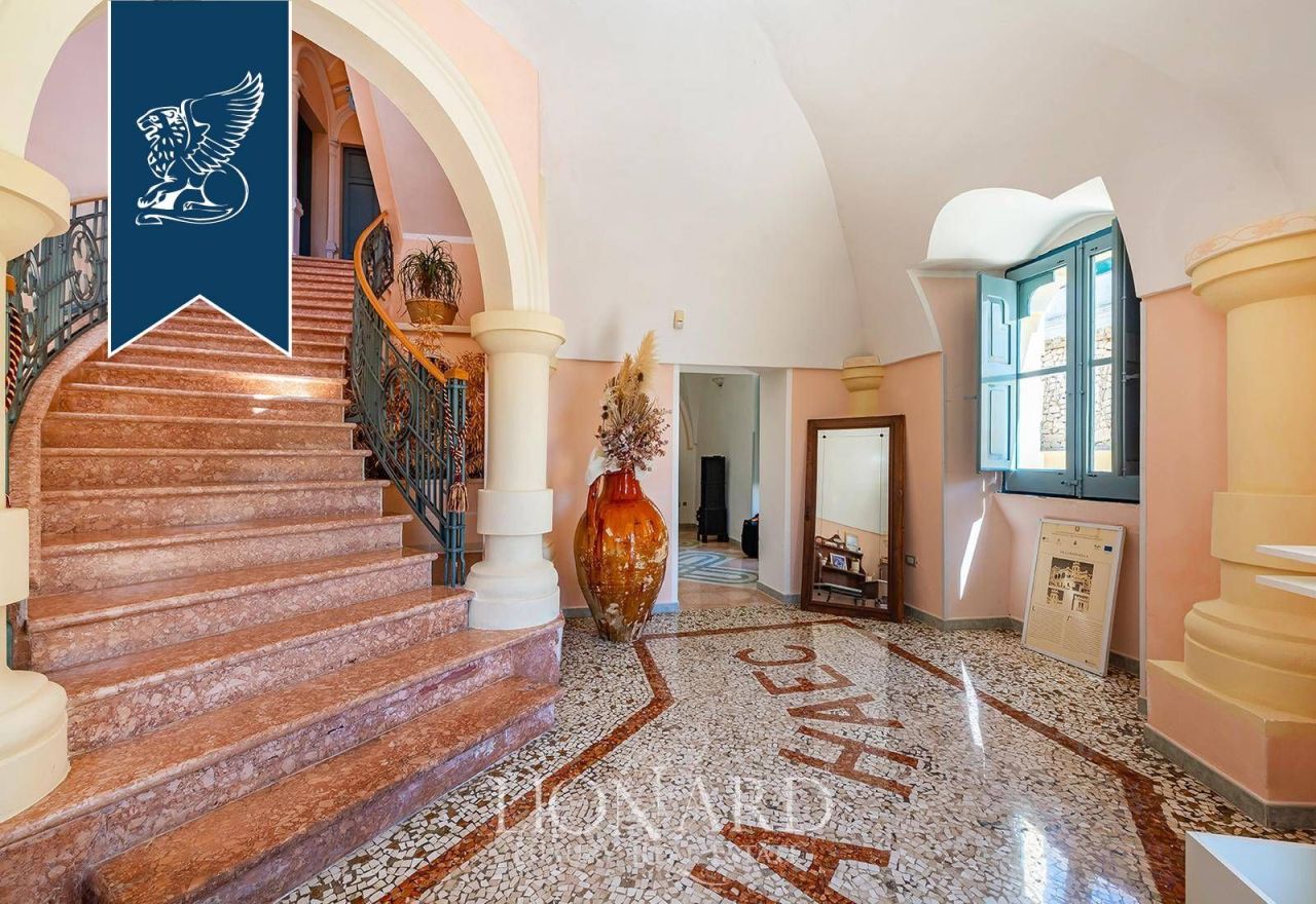 Villa in Lecce, Italy, 1 700 m² - picture 14