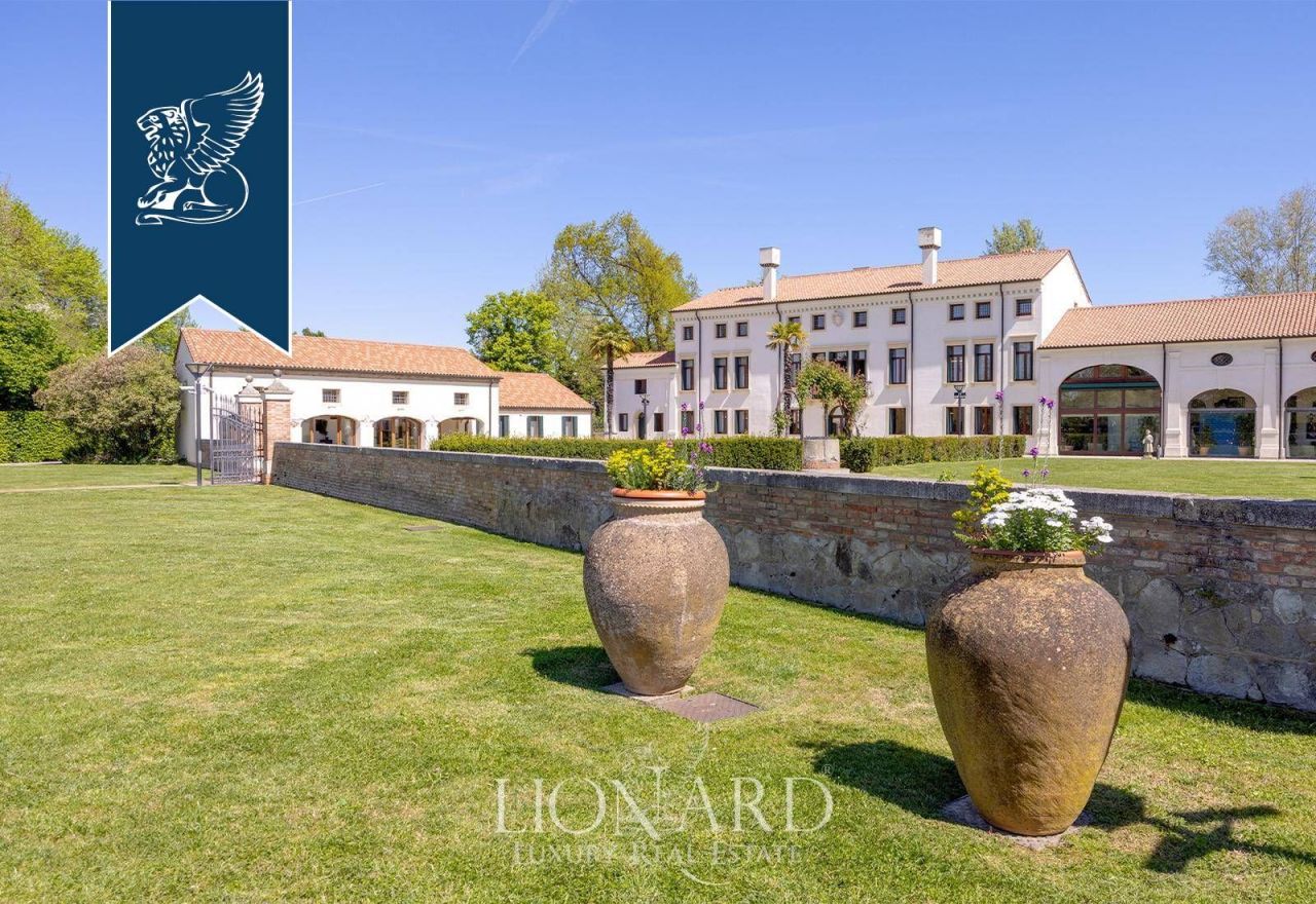 Villa in Padua, Italien, 3 200 m² - Foto 14