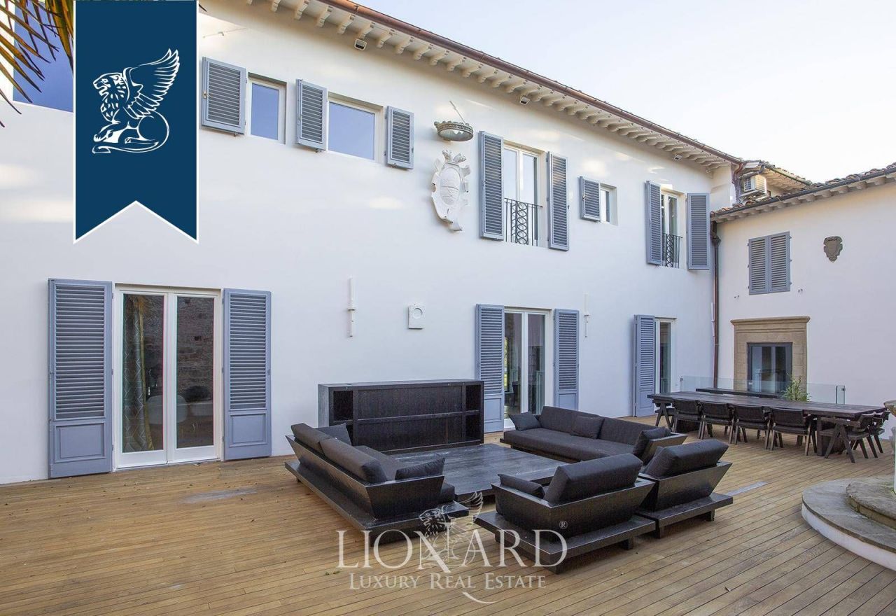 Villa a Firenze, Italia, 800 m² - foto 14