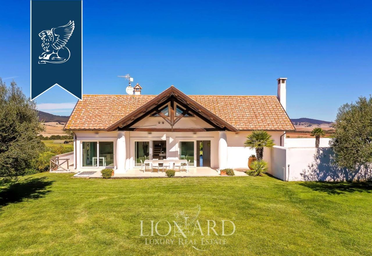 Villa en Montalto di Castro, Italia, 300 m² - imagen 13