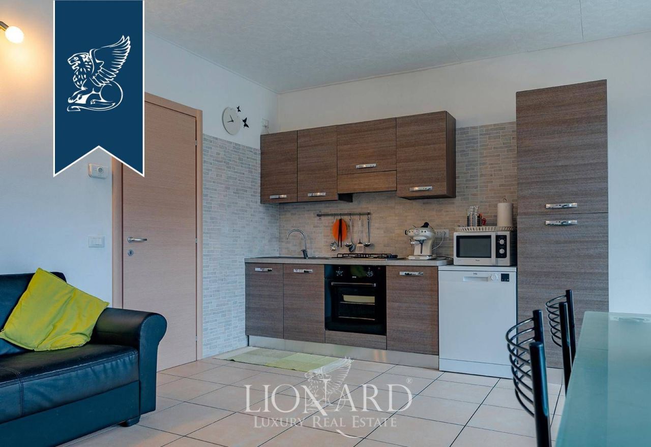 Villa a Oliveto Lario, Italia, 265 m² - foto 13