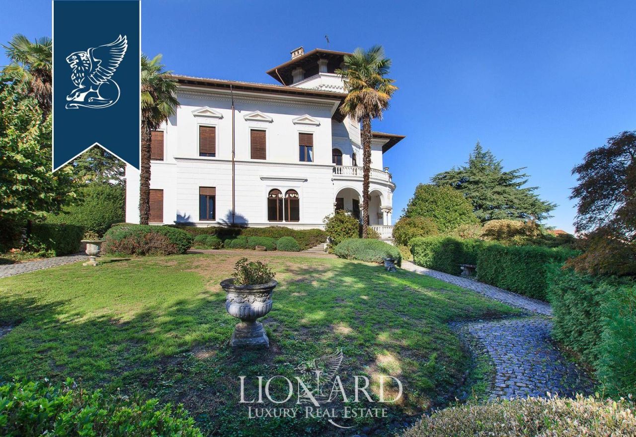 Villa à Biella, Italie, 1 100 m² - image 14