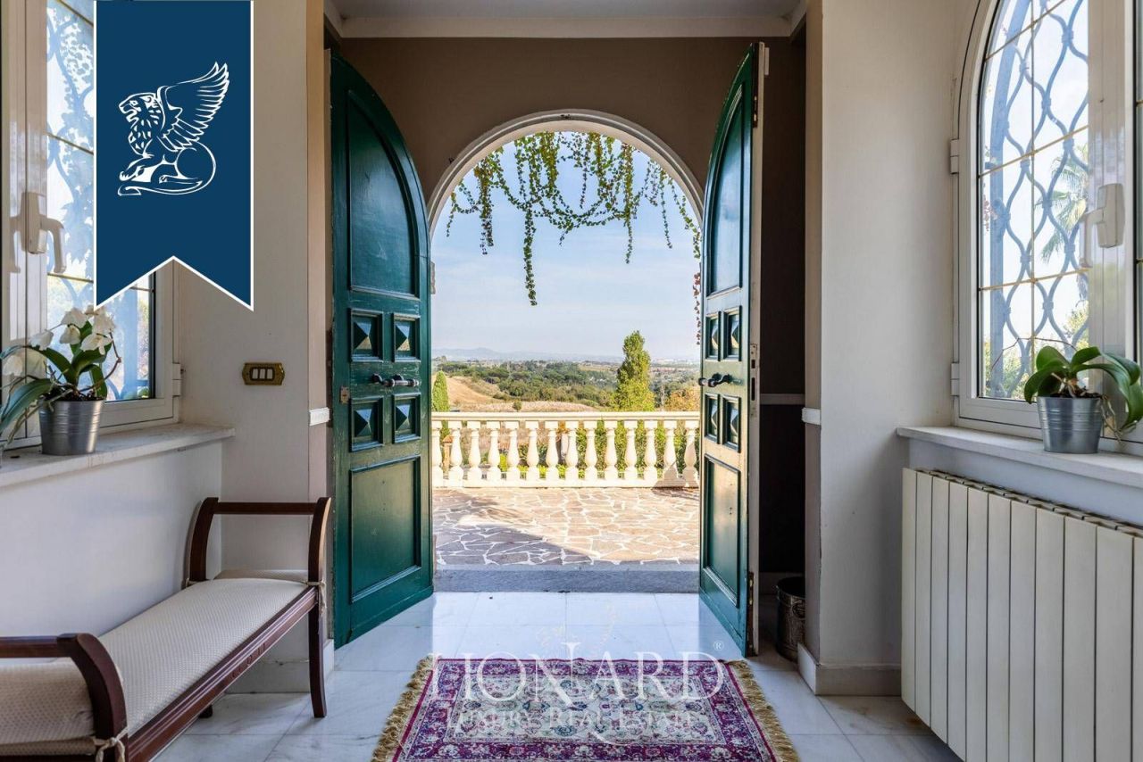 Villa in Rome, Italy, 840 m² - picture 13