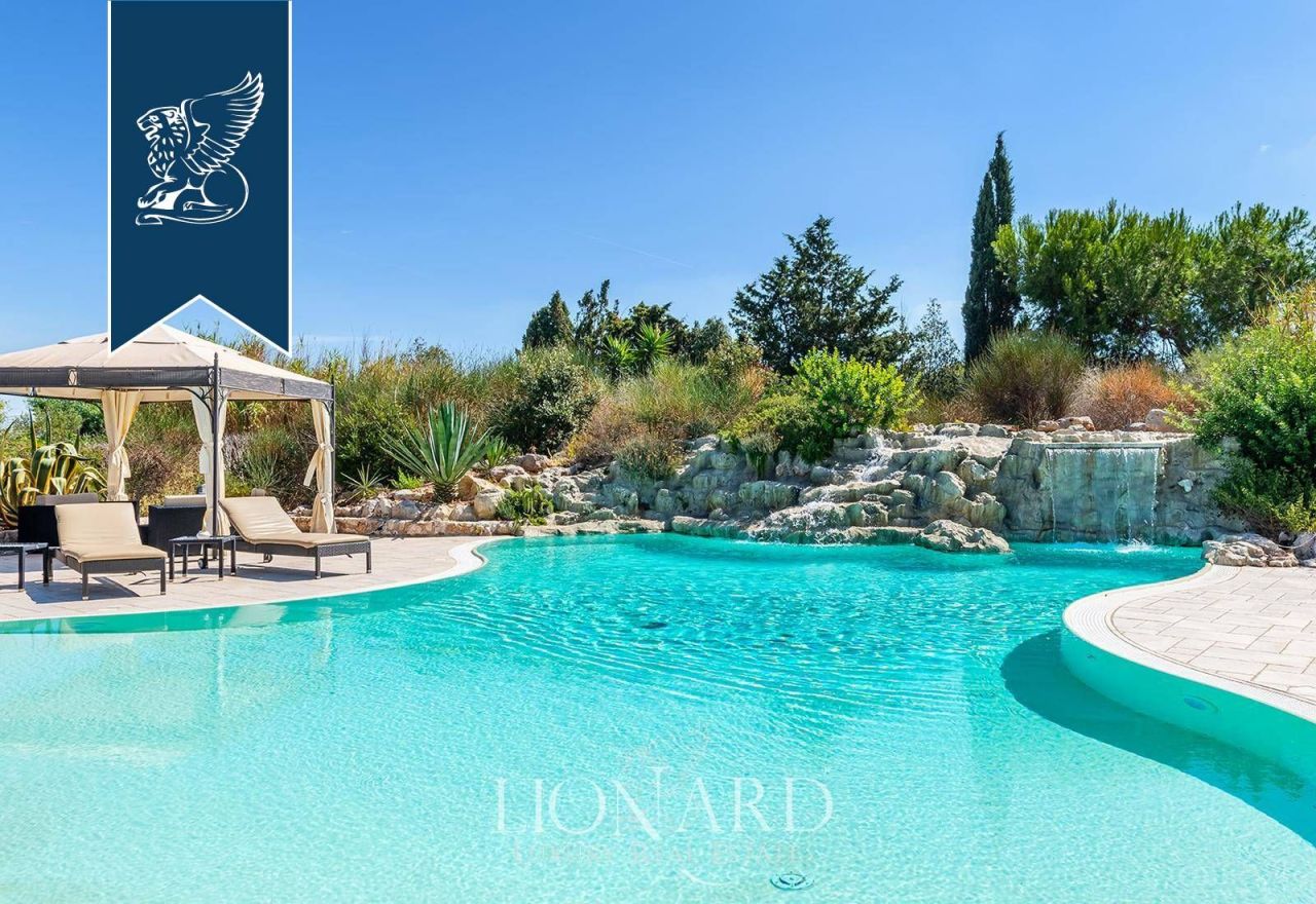 Azienda agricola a Lecce, Italia, 1 000 m² - foto 13