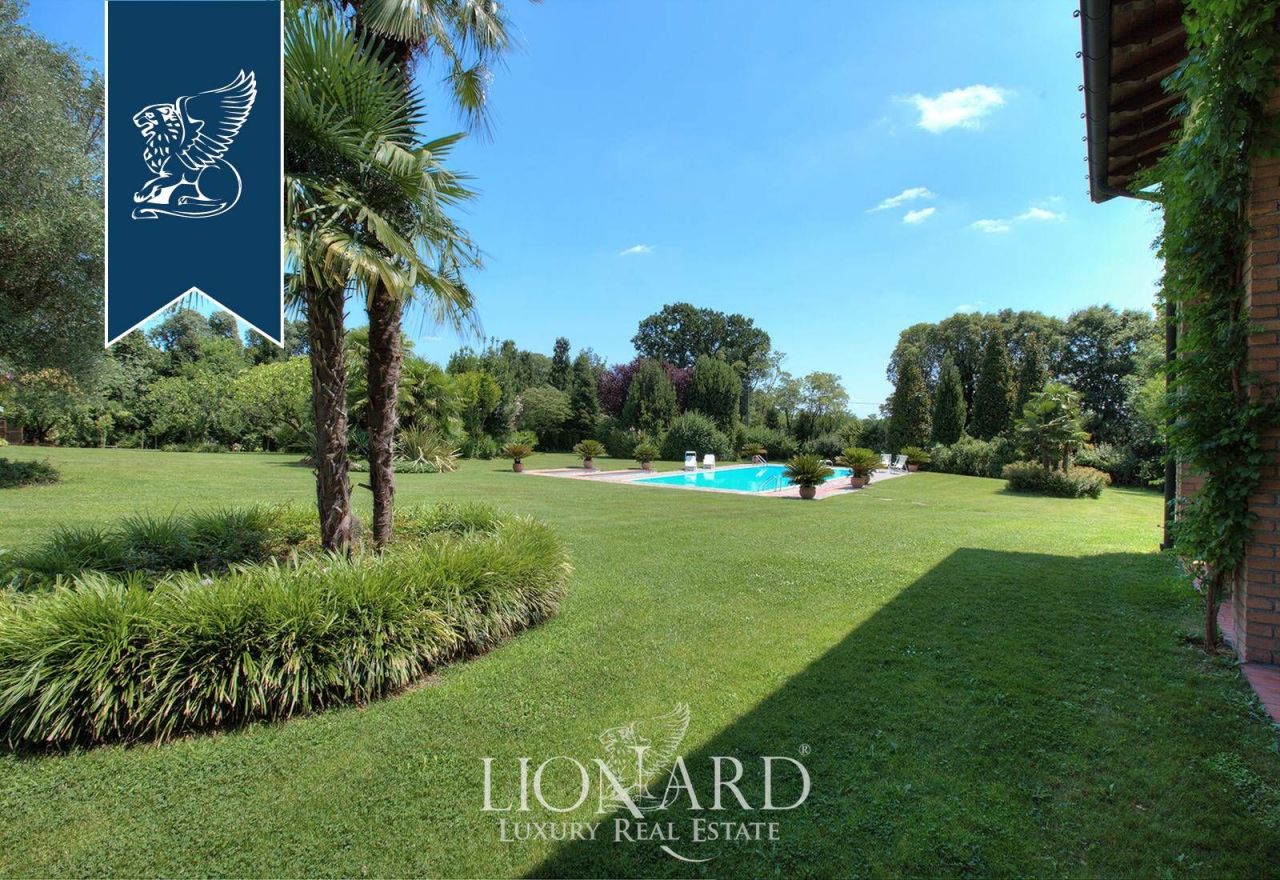 Villa a Mantova, Italia, 1 000 m² - foto 13
