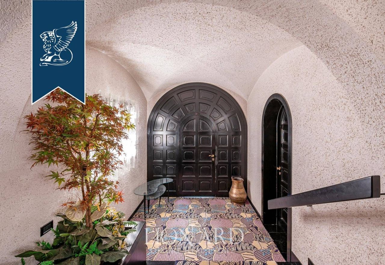 Villa en Merate, Italia, 500 m² - imagen 15