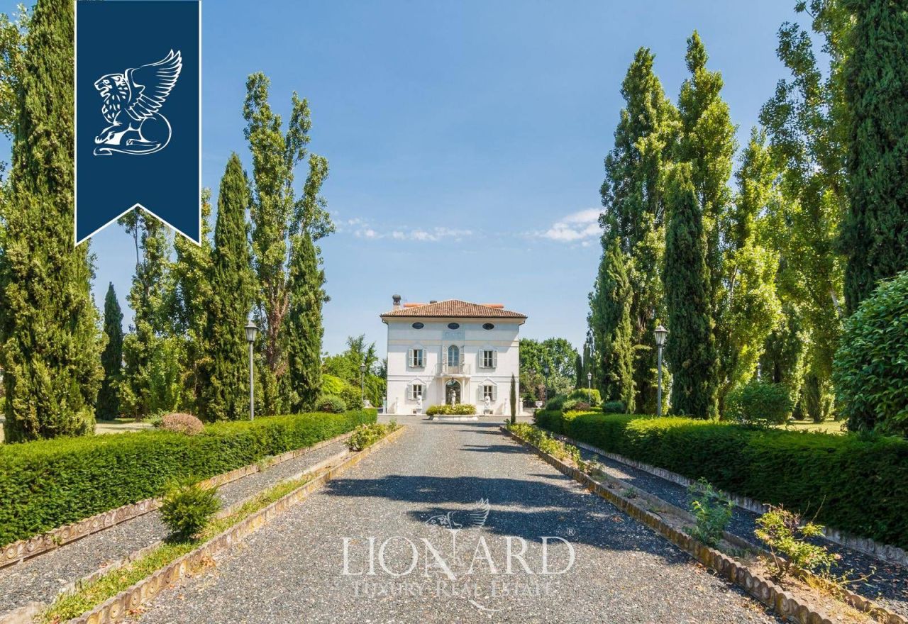 Villa in Reggio Emilia, Italy, 800 m² - picture 15