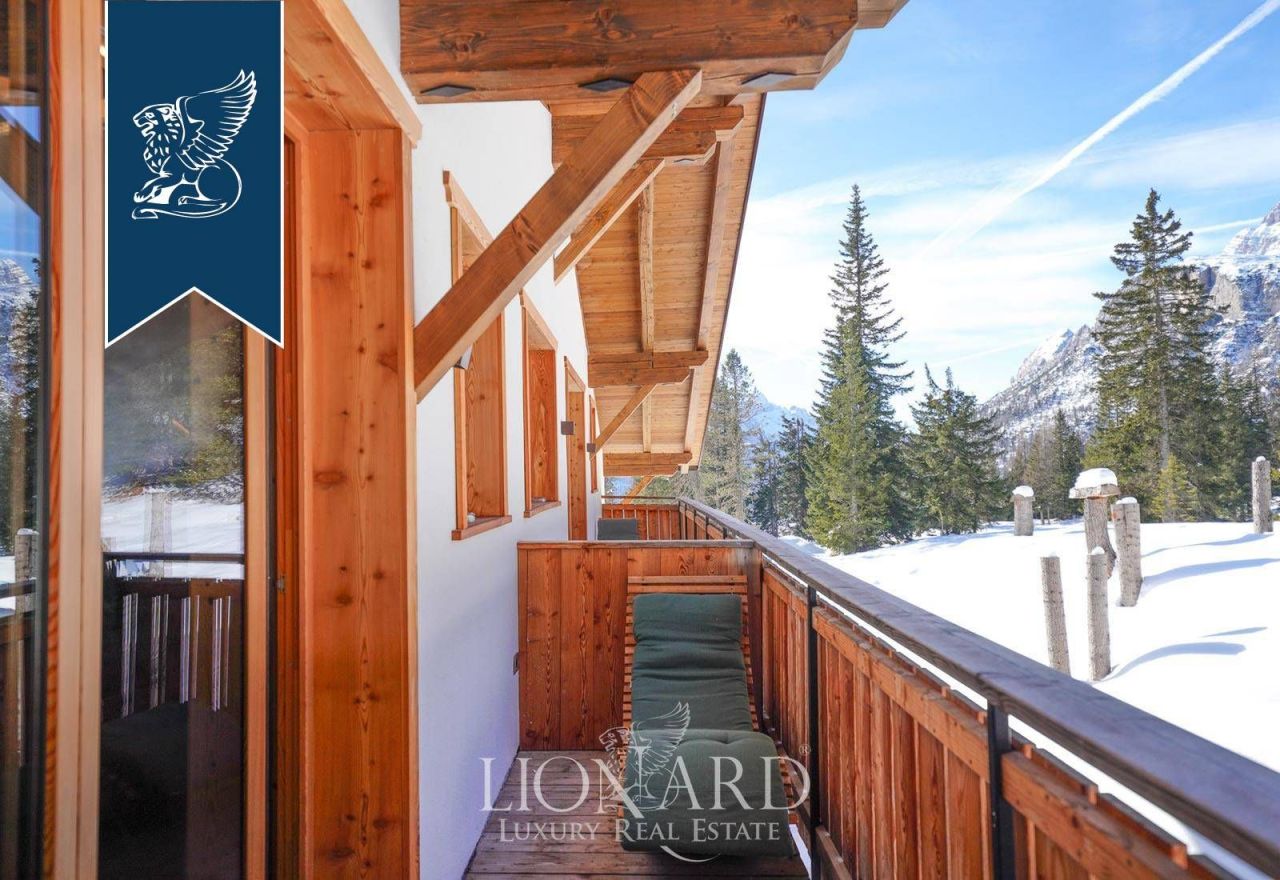 Hotel in Belluno, Italien, 1 200 m² - Foto 15