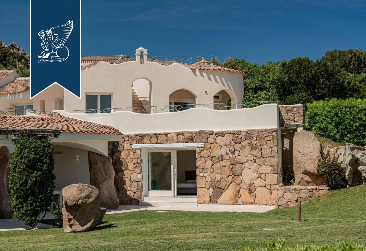 Villa en Palau, Italia, 435 m² - imagen 15