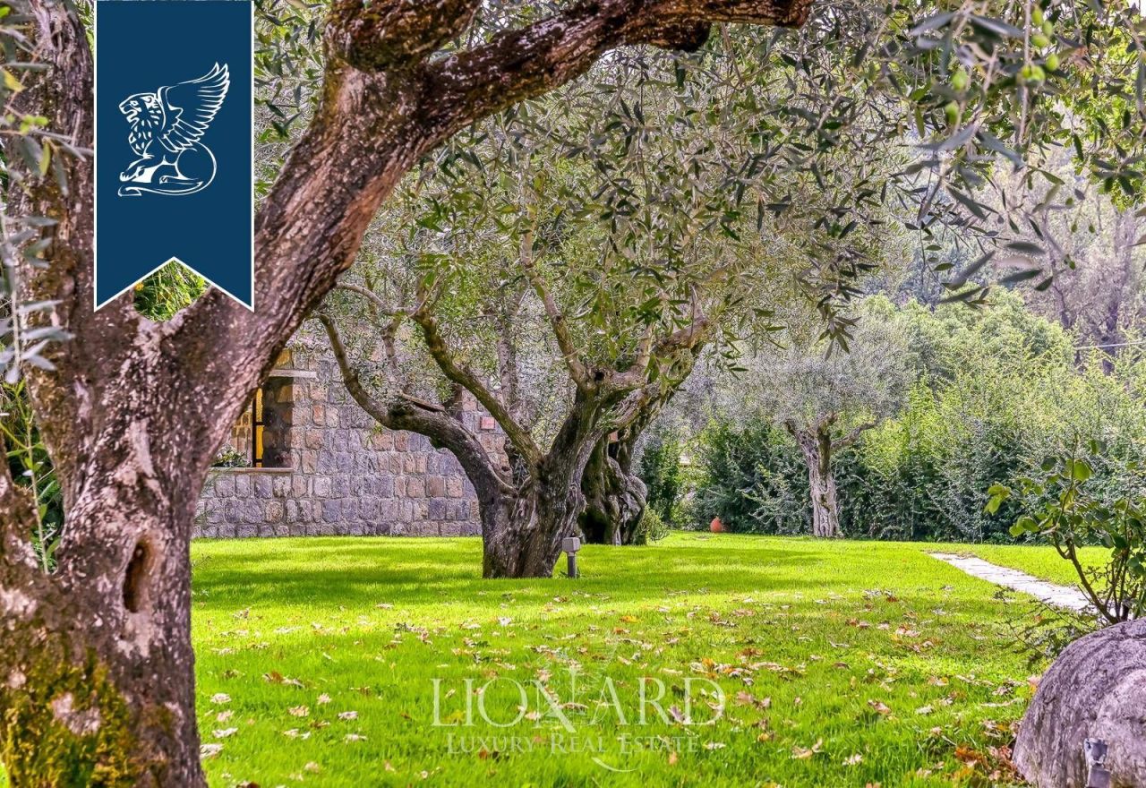 Villa a Benevento, Italia, 2 200 m² - foto 15