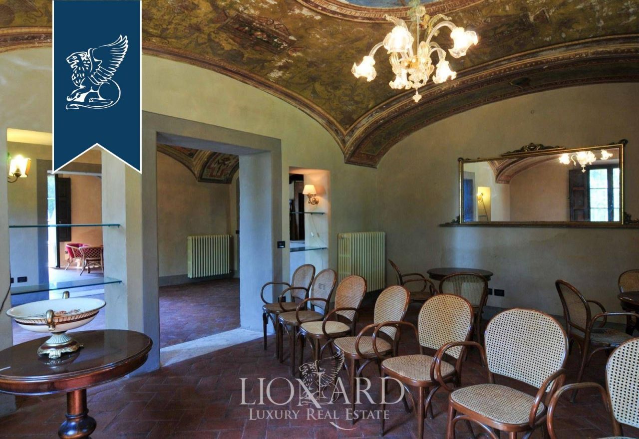 Villa ad Arezzo, Italia, 2 000 m² - foto 15