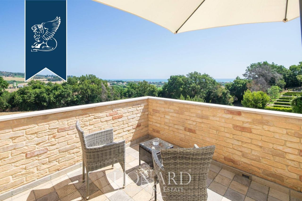 Farm in Ascoli Piceno, Italien, 400 m² - Foto 15