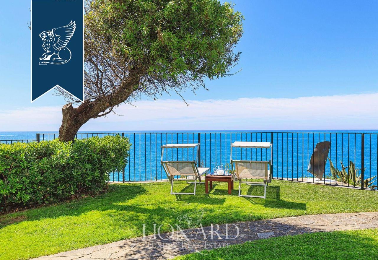 Villa à Sestri Levante, Italie, 1 100 m² - image 15