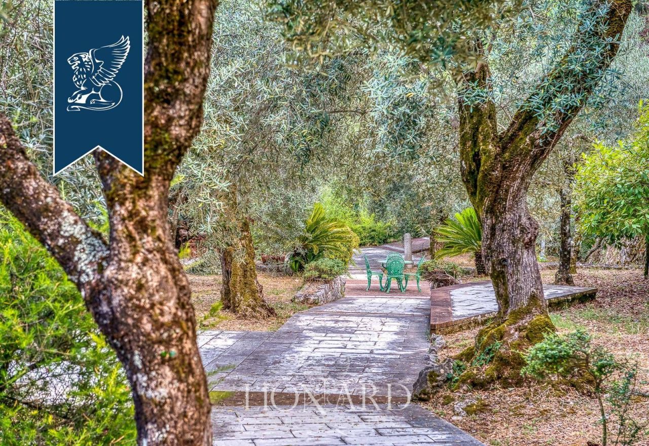 Villa in Frosinone, Italy, 1 000 m² - picture 15