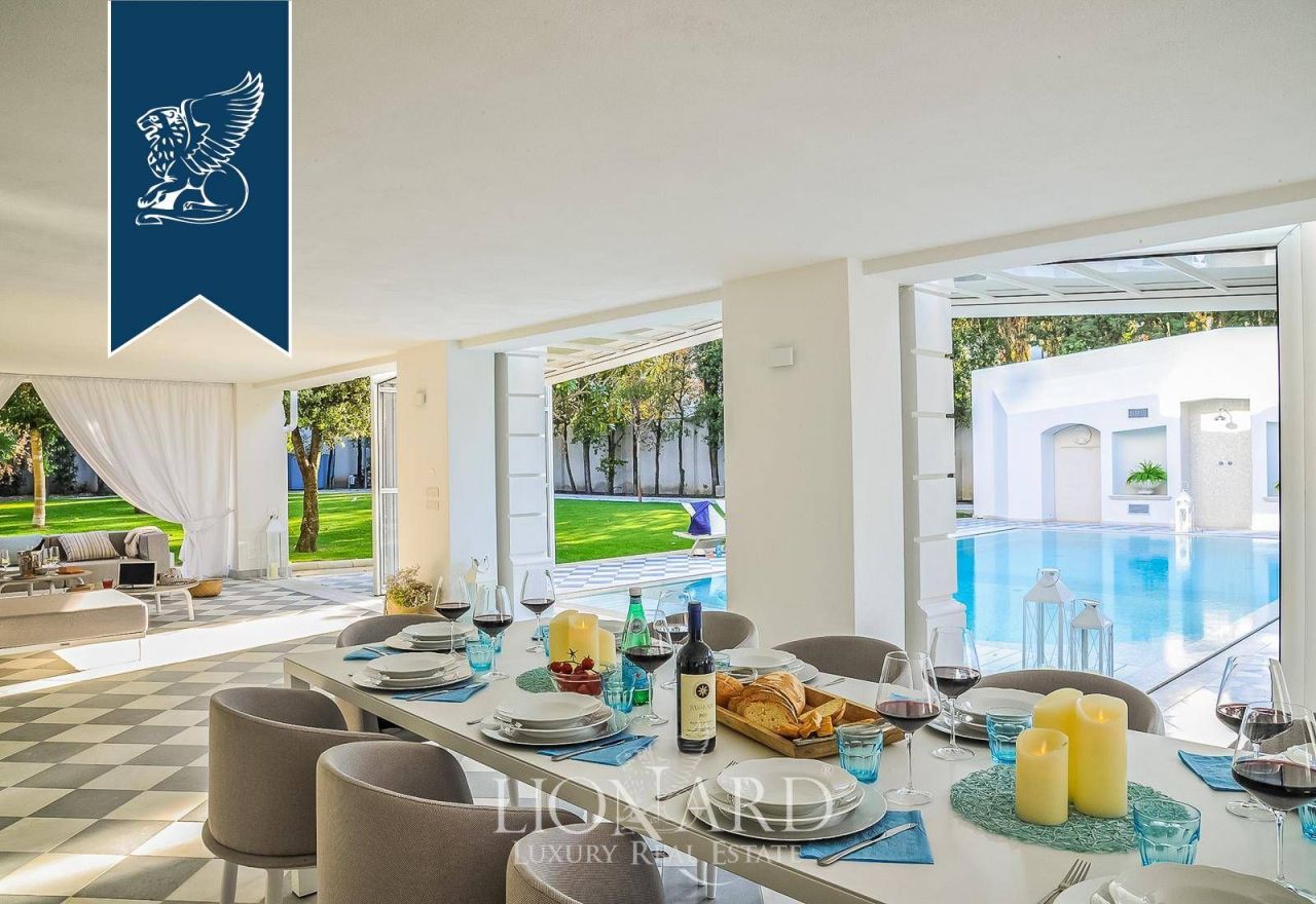 Villa à Florence, Italie, 750 m² - image 15