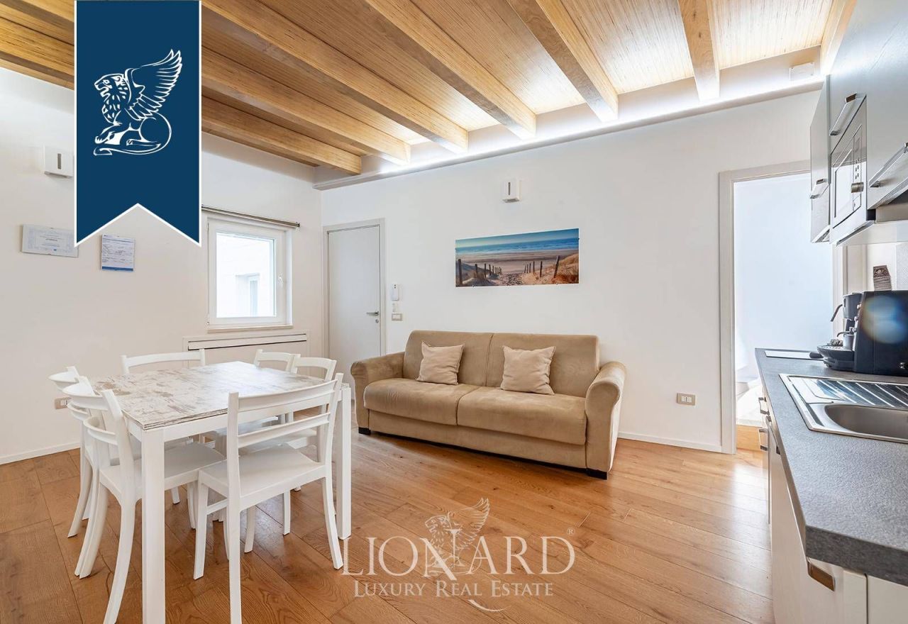 Casa en Monopoli, Italia, 700 m² - imagen 15