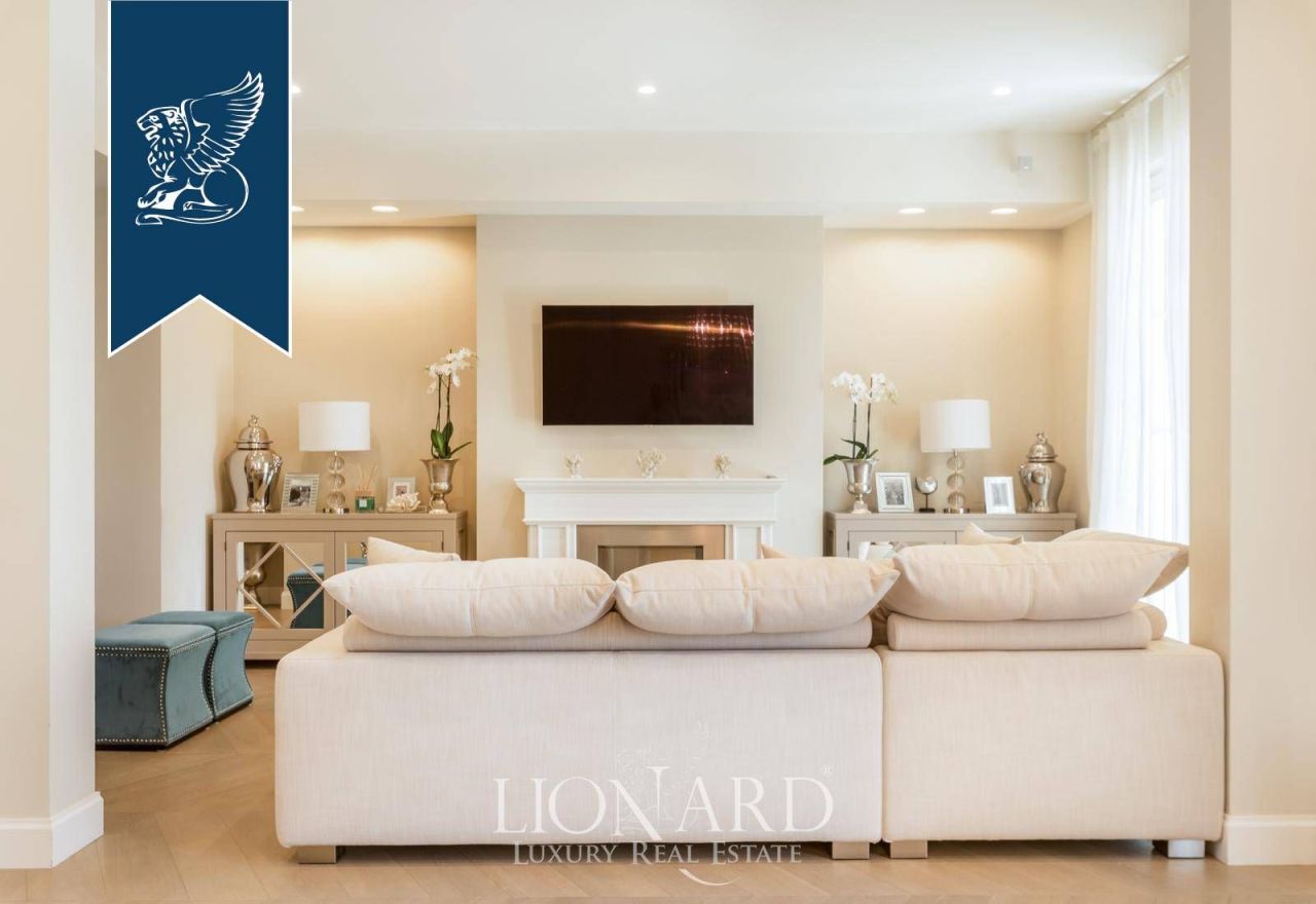 Villa in Pietrasanta, Italy, 350 m² - picture 15