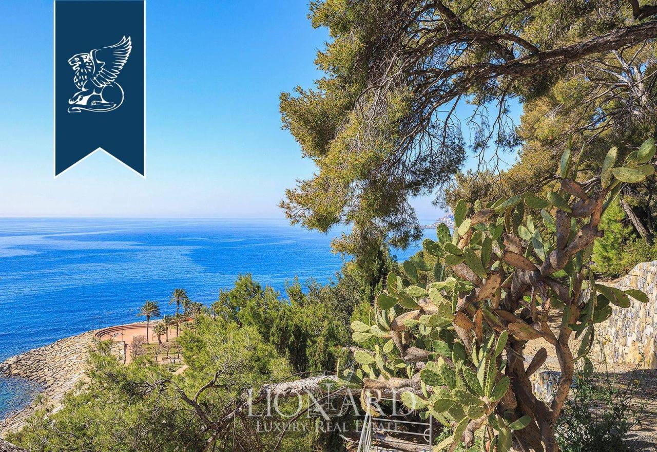 Villa à Imperia, Italie, 800 m² - image 15