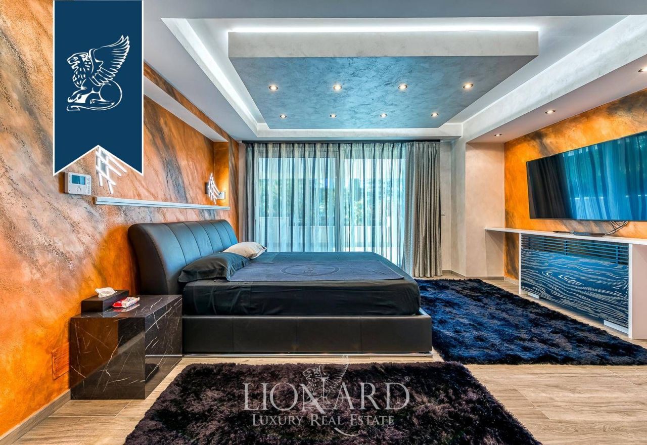 Villa à Rome, Italie, 803 m² - image 15