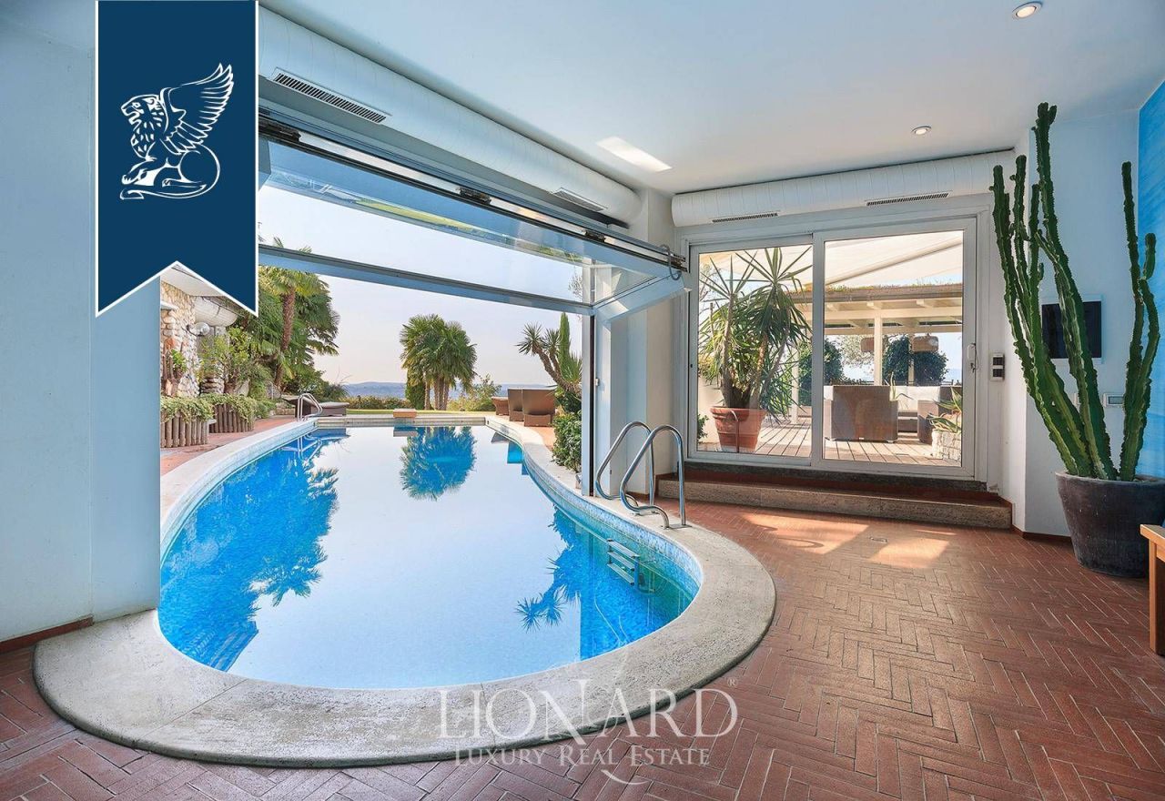 Villa a Besozzo, Italia, 510 m² - foto 15