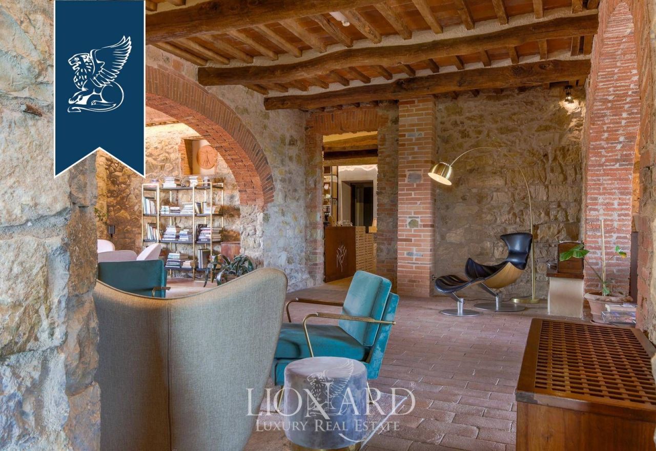 Farm in Grosseto, Italy, 1 190 m² - picture 15