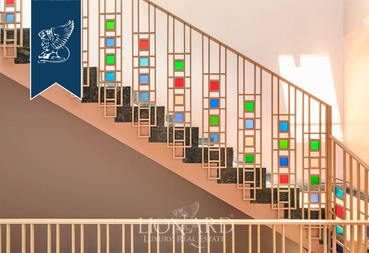 House in Brescia, Italy, 3 230 m² - picture 15