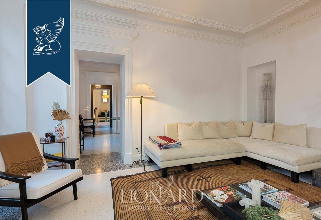 Villa in Blevio, Italy, 400 m² - picture 15