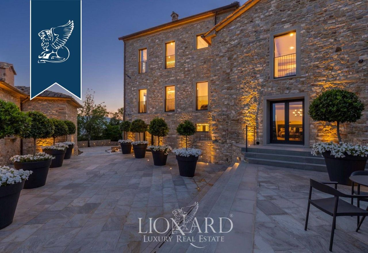 Castello a Pieve Santo Stefano, Italia, 1 355 m² - foto 15